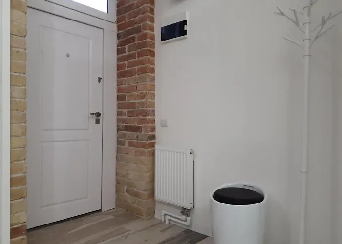 романтическая с камином *